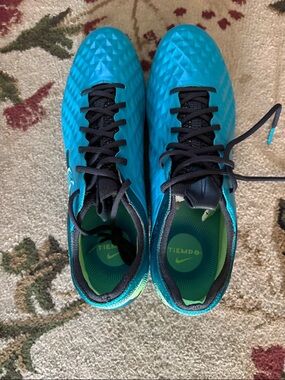 Nike Teal-Blue Tiempo Soccer Cleats. *NEW